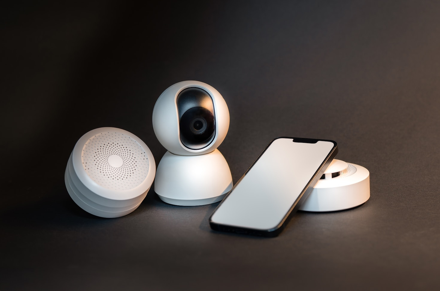 The Future of Smart Living Without Internet Dependence
